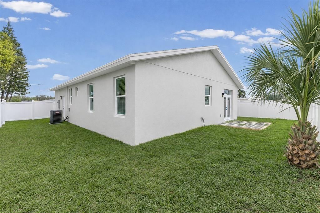 En Venta: $399,000 (3 camas, 2 baños, 1488 Pies cuadrados)