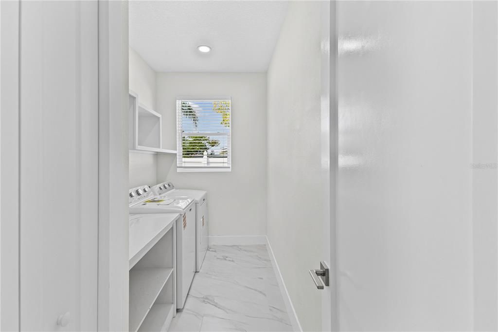 En Venta: $399,000 (3 camas, 2 baños, 1488 Pies cuadrados)