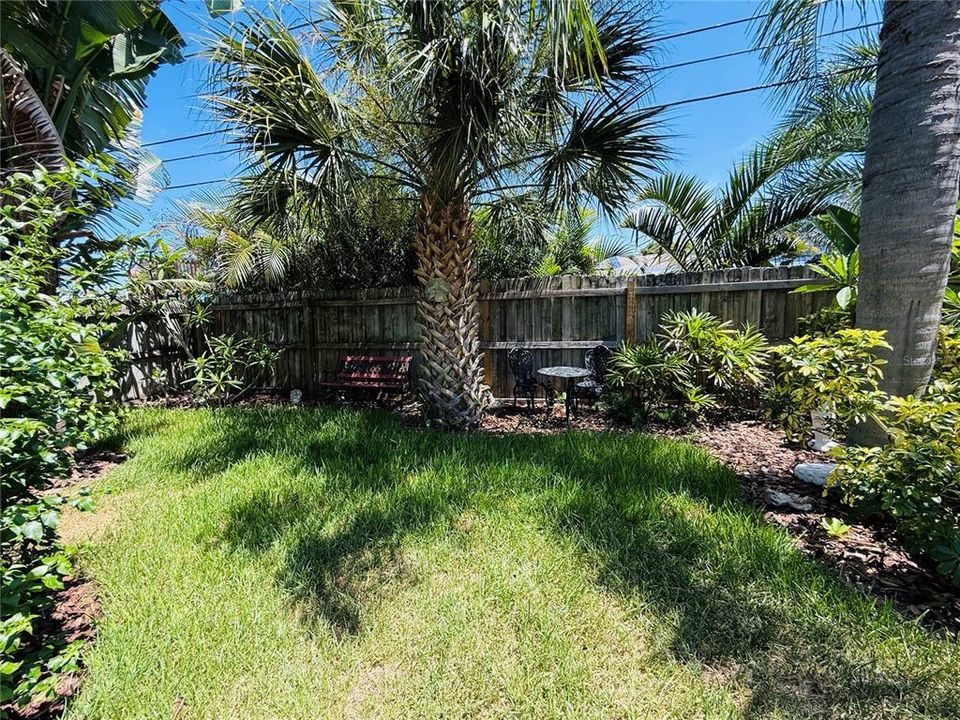For Rent: $2,500 (2 beds, 2 baths, 1153 Square Feet)