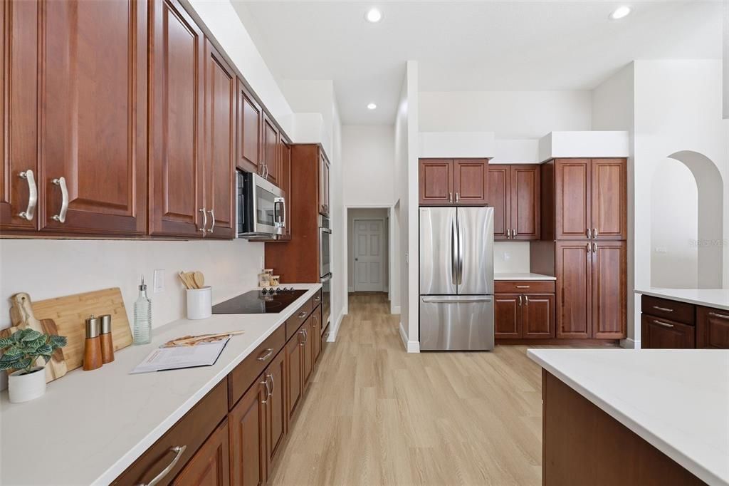 For Sale: $779,000 (4 beds, 3 baths, 3706 Square Feet)