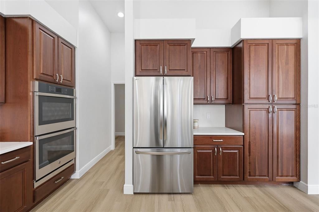 For Sale: $779,000 (4 beds, 3 baths, 3706 Square Feet)