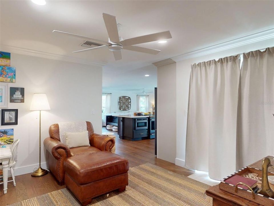 For Sale: $675,000 (4 beds, 3 baths, 1910 Square Feet)