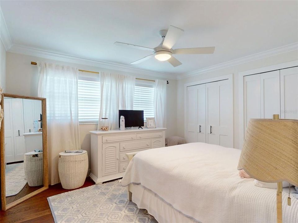 For Sale: $675,000 (4 beds, 3 baths, 1910 Square Feet)