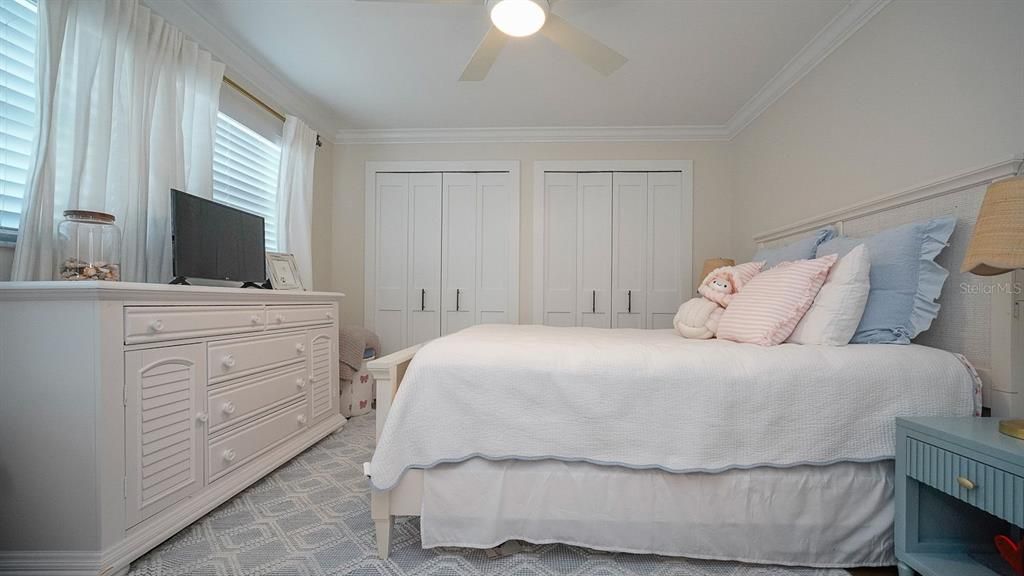 For Sale: $675,000 (4 beds, 3 baths, 1910 Square Feet)