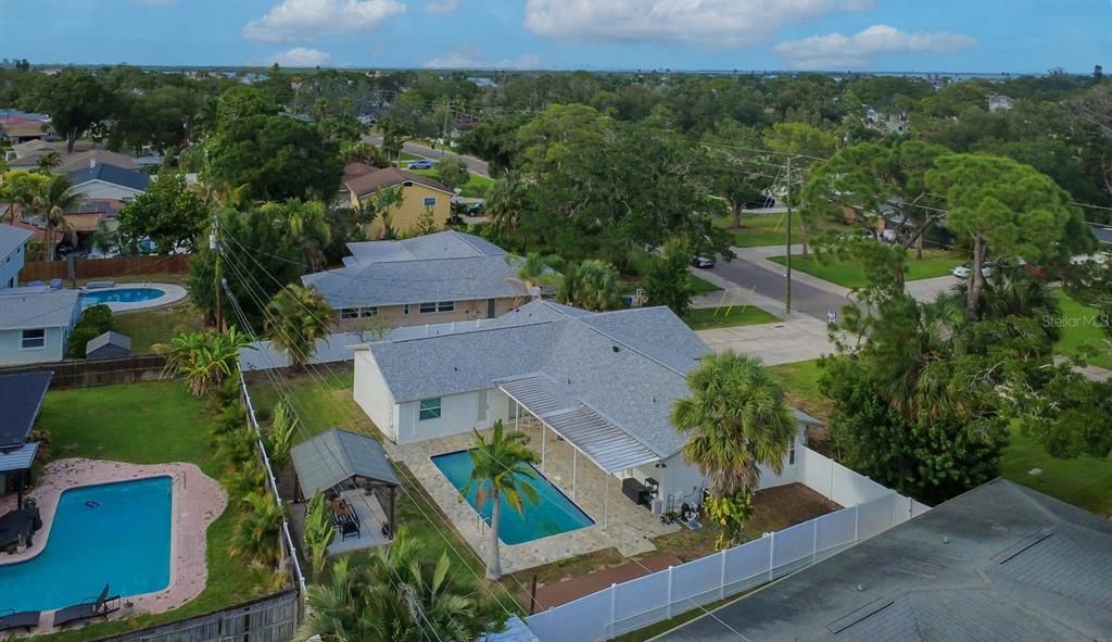 For Sale: $675,000 (4 beds, 3 baths, 1910 Square Feet)