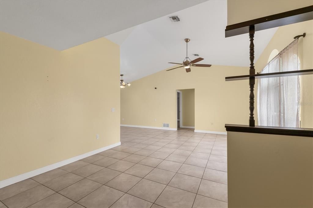 En Venta: $529,900 (3 camas, 2 baños, 2360 Pies cuadrados)