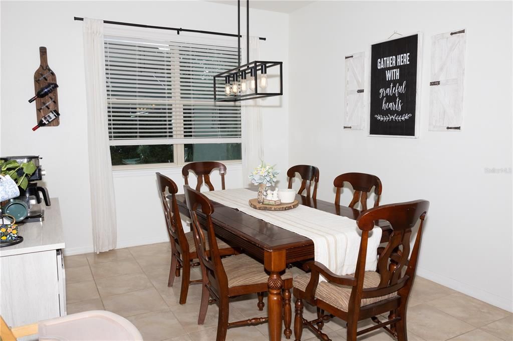 For Sale: $459,000 (3 beds, 2 baths, 1978 Square Feet)