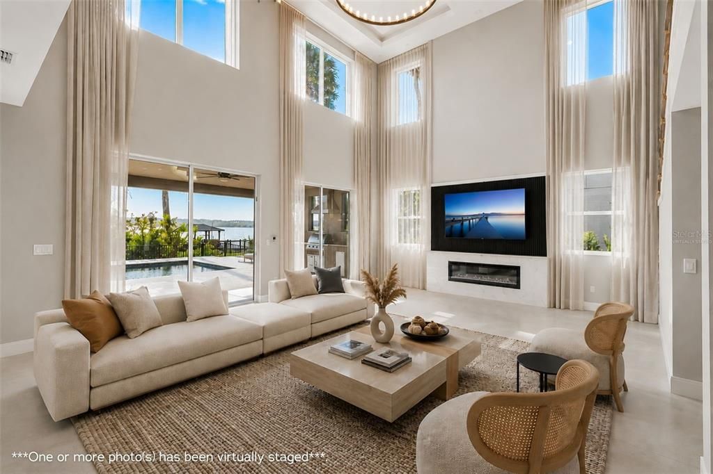 На продажу: $1,749,000 (5 спален, 4 ванн, 4102 Квадратных фут)