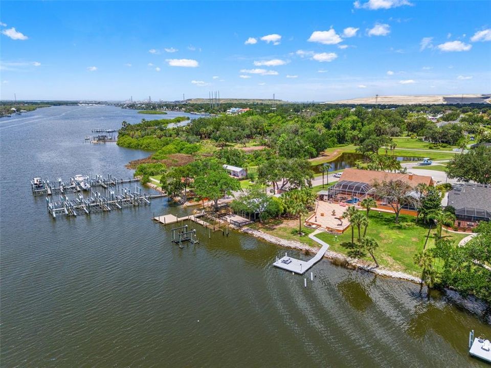 For Sale: $1,350,000 (4 beds, 3 baths, 3745 Square Feet)
