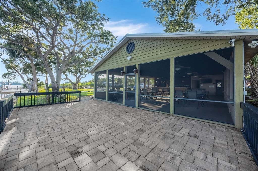 For Sale: $1,350,000 (4 beds, 3 baths, 3745 Square Feet)