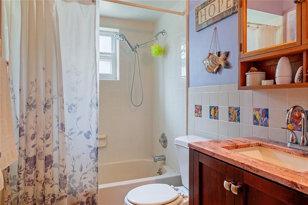 For Sale: $339,500 (4 beds, 3 baths, 2135 Square Feet)