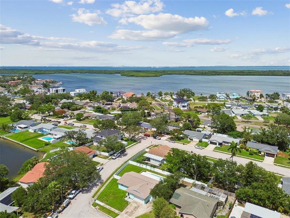 На продажу: $485,000 (3 спален, 2 ванн, 1556 Квадратных фут)