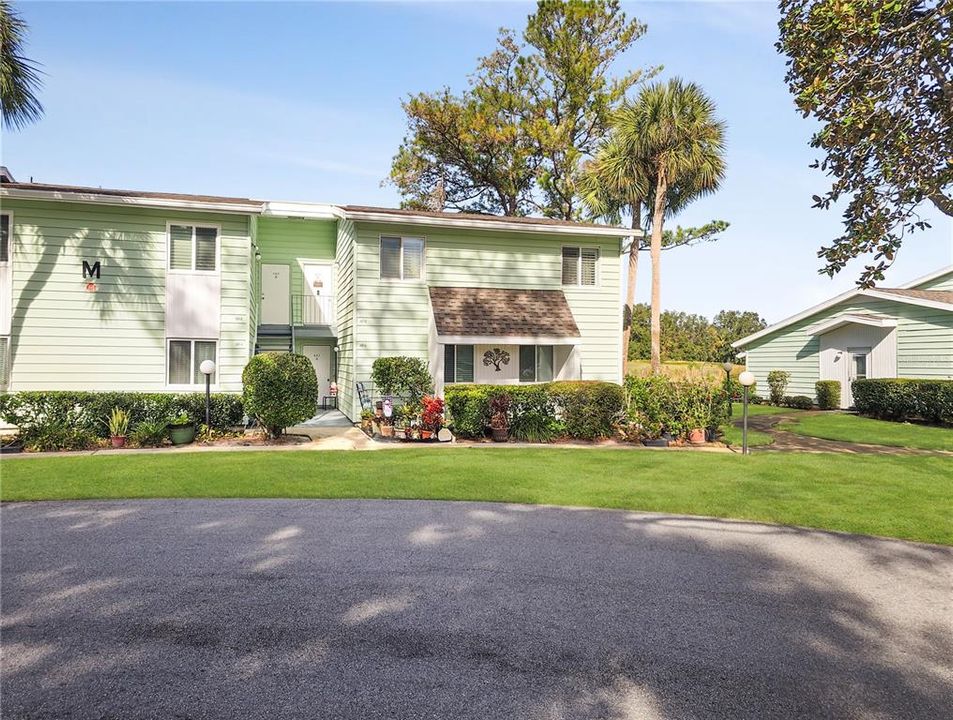 For Sale: $106,000 (2 beds, 2 baths, 1138 Square Feet)