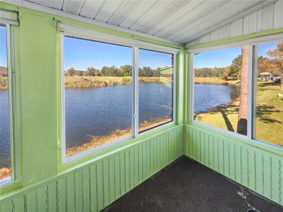 For Sale: $106,000 (2 beds, 2 baths, 1138 Square Feet)