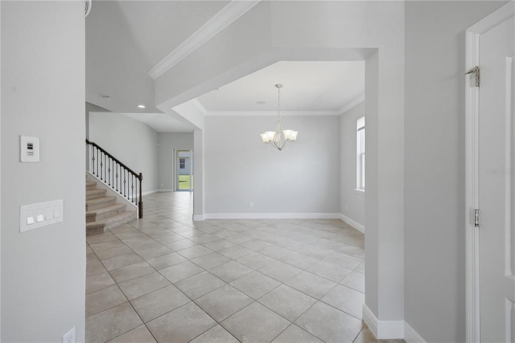 For Sale: $635,000 (4 beds, 2 baths, 2634 Square Feet)