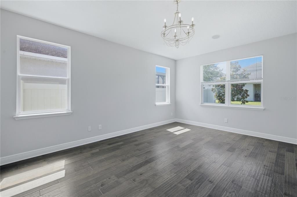 For Sale: $635,000 (4 beds, 2 baths, 2634 Square Feet)