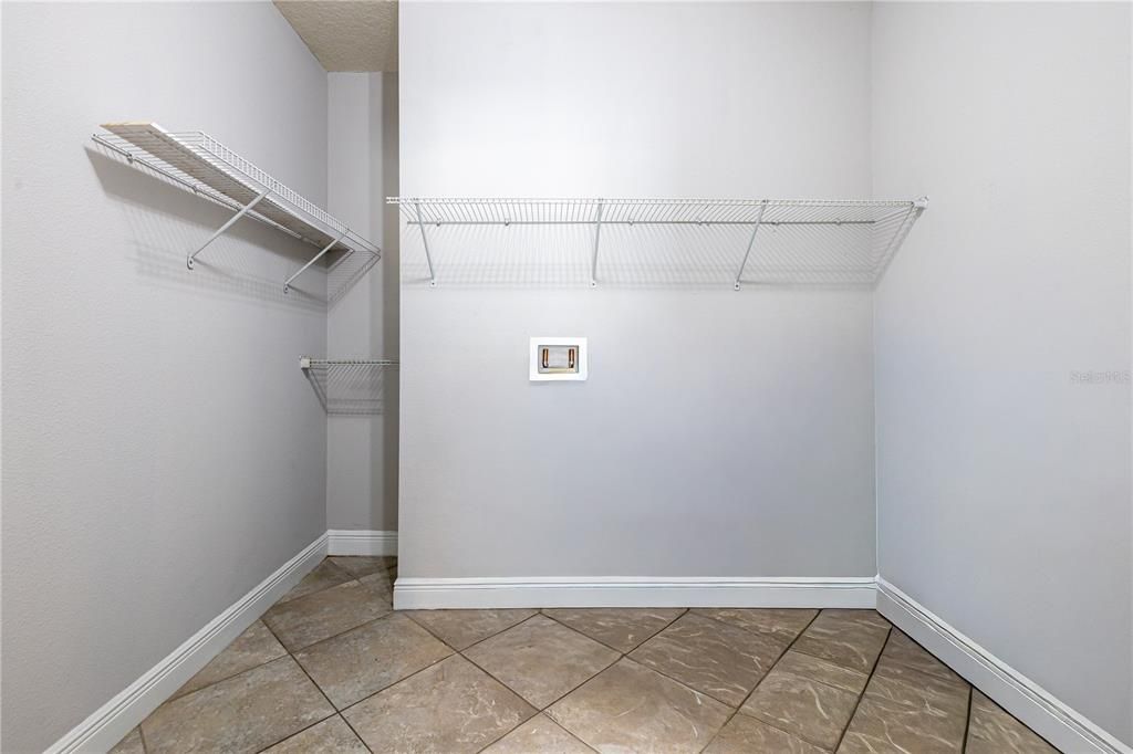 For Sale: $635,000 (4 beds, 2 baths, 2634 Square Feet)