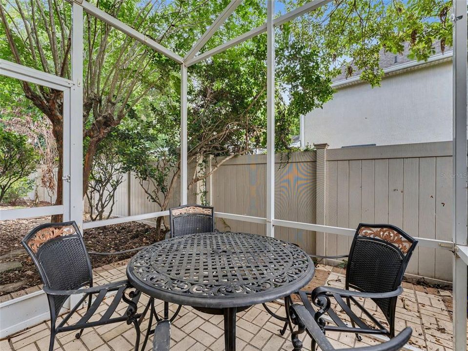 For Sale: $625,000 (4 beds, 2 baths, 2860 Square Feet)