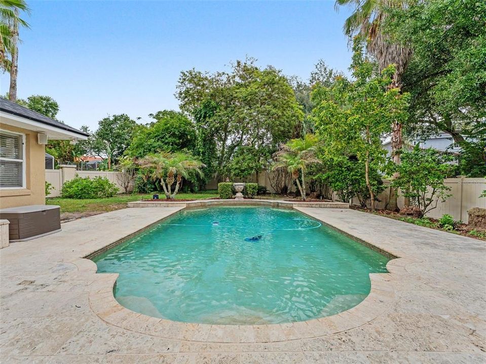 For Sale: $625,000 (4 beds, 2 baths, 2860 Square Feet)