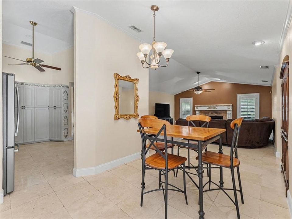 For Sale: $625,000 (4 beds, 2 baths, 2860 Square Feet)
