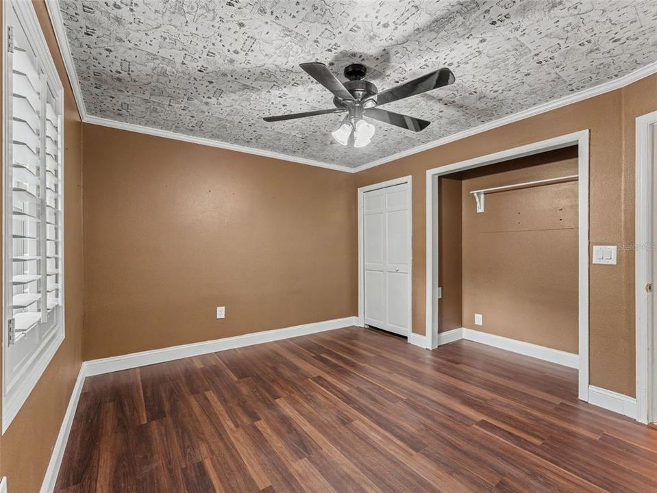 For Sale: $625,000 (4 beds, 2 baths, 2860 Square Feet)