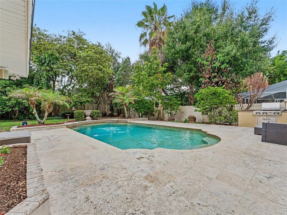 For Sale: $625,000 (4 beds, 2 baths, 2860 Square Feet)