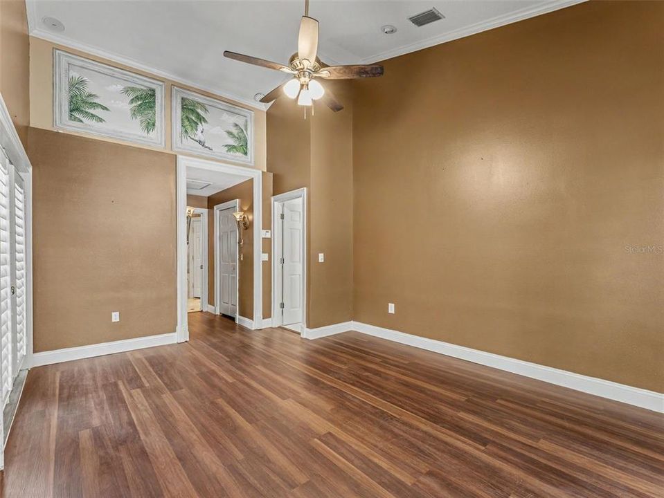 For Sale: $625,000 (4 beds, 2 baths, 2860 Square Feet)