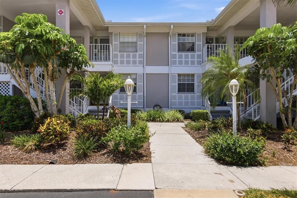 For Sale: $539,900 (3 beds, 2 baths, 1866 Square Feet)