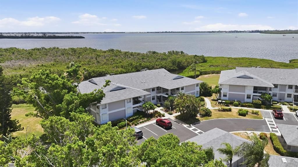 For Sale: $539,900 (3 beds, 2 baths, 1866 Square Feet)