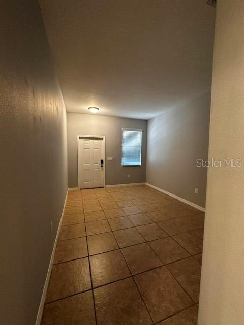 En Renta: $2,450 (3 camas, 2 baños, 1834 Pies cuadrados)