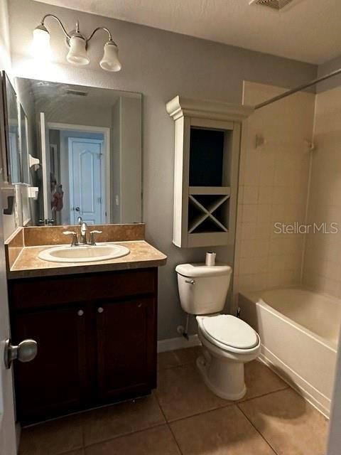 En Renta: $2,450 (3 camas, 2 baños, 1834 Pies cuadrados)