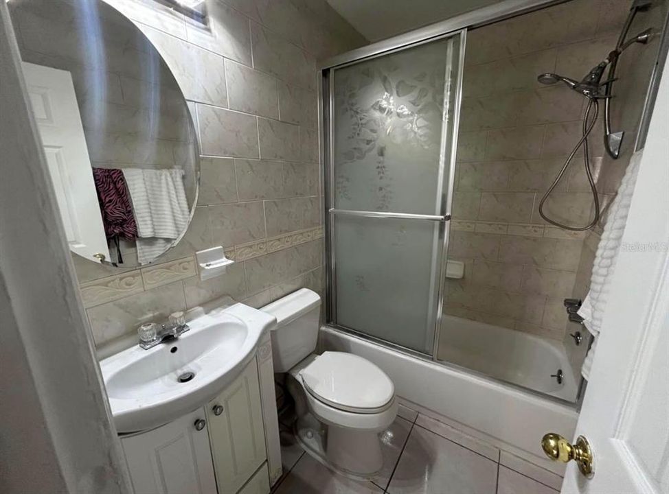 На продажу: $650,000 (6 спален, 4 ванн, 2495 Квадратных фут)