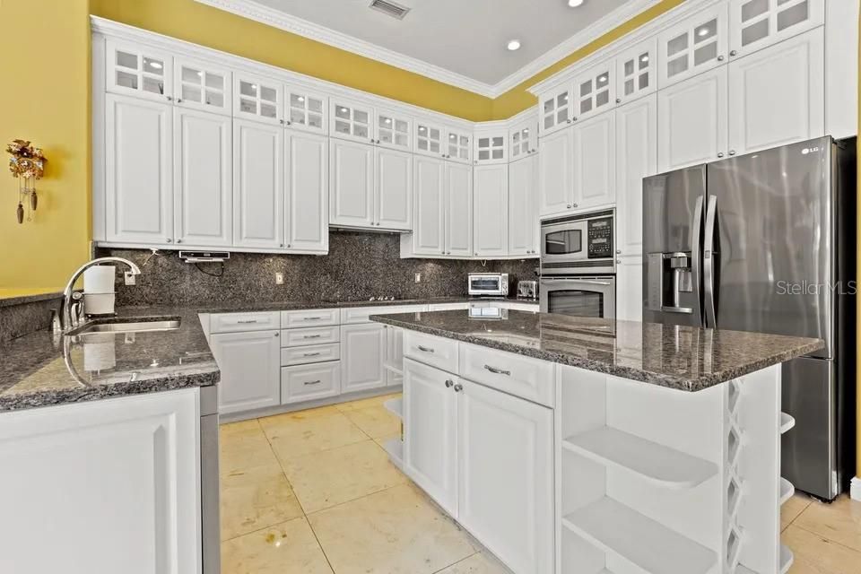 В аренду: $4,950 (4 спален, 3 ванн, 3709 Квадратных фут)