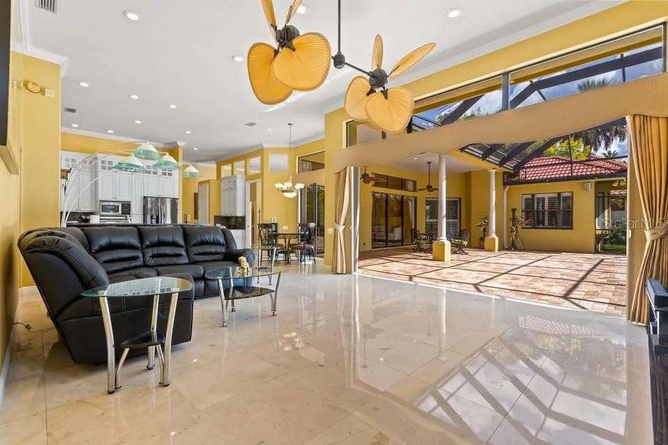 В аренду: $4,950 (4 спален, 3 ванн, 3709 Квадратных фут)