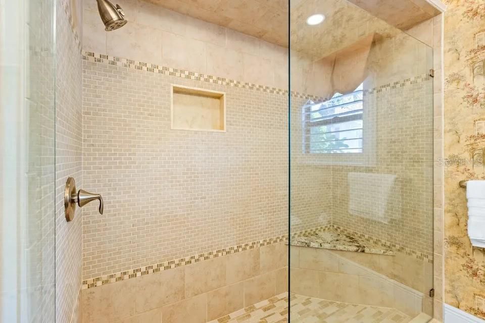 В аренду: $4,950 (4 спален, 3 ванн, 3709 Квадратных фут)
