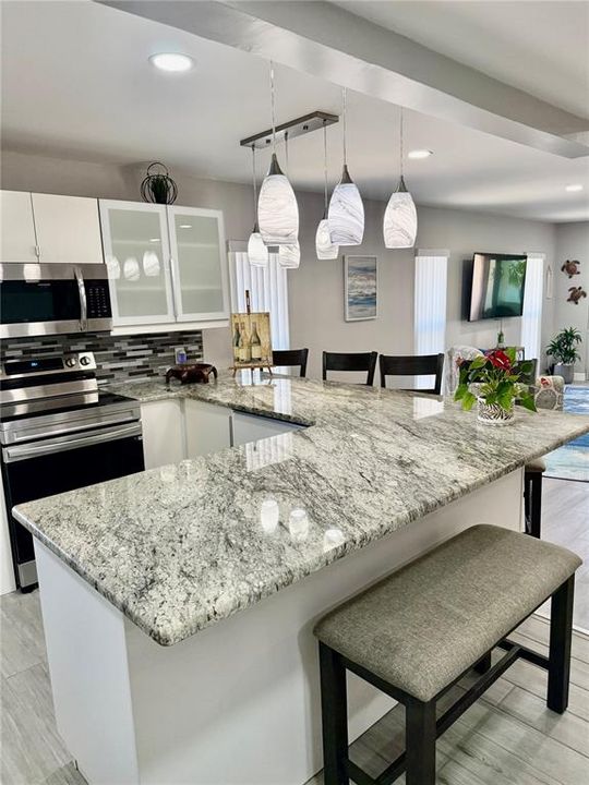 For Rent: $3,200 (2 beds, 2 baths, 1264 Square Feet)