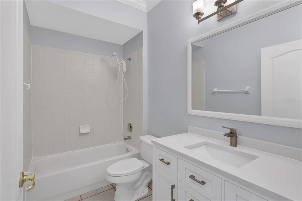 For Sale: $725,000 (4 beds, 4 baths, 3490 Square Feet)