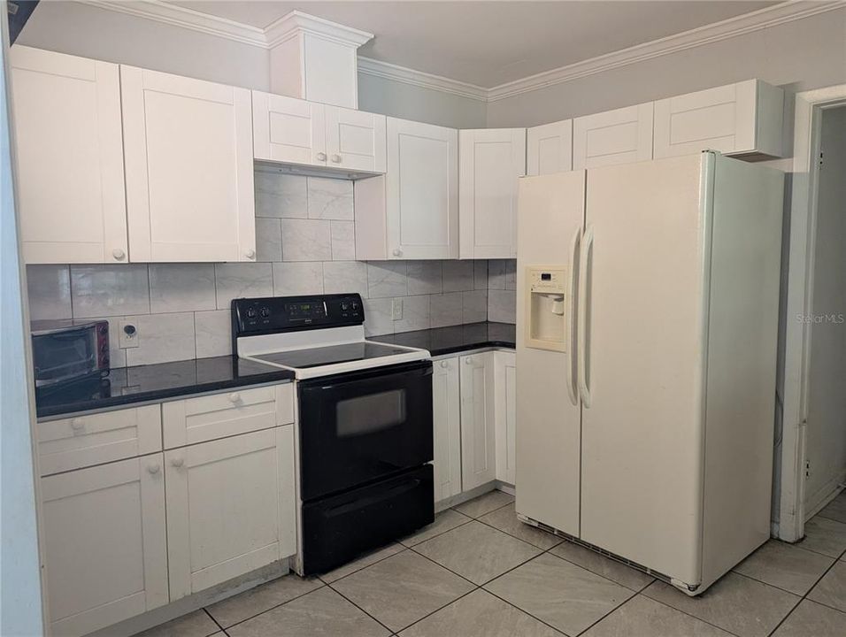 For Sale: $329,000 (4 beds, 2 baths, 1885 Square Feet)