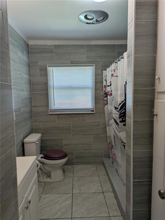For Sale: $329,000 (4 beds, 2 baths, 1885 Square Feet)