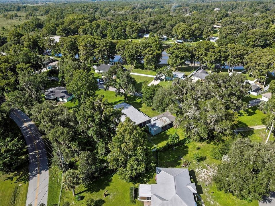 На продажу: $309,000 (4 спален, 2 ванн, 1885 Квадратных фут)
