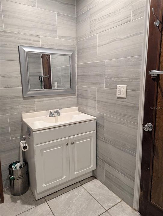 For Sale: $329,000 (4 beds, 2 baths, 1885 Square Feet)
