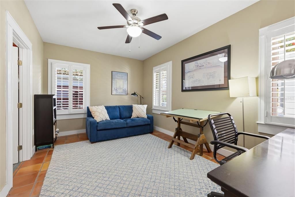 For Sale: $1,595,000 (3 beds, 3 baths, 2212 Square Feet)