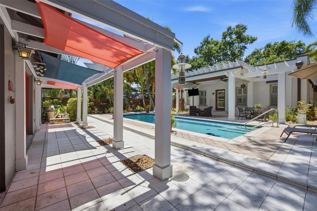For Sale: $1,595,000 (3 beds, 3 baths, 2212 Square Feet)