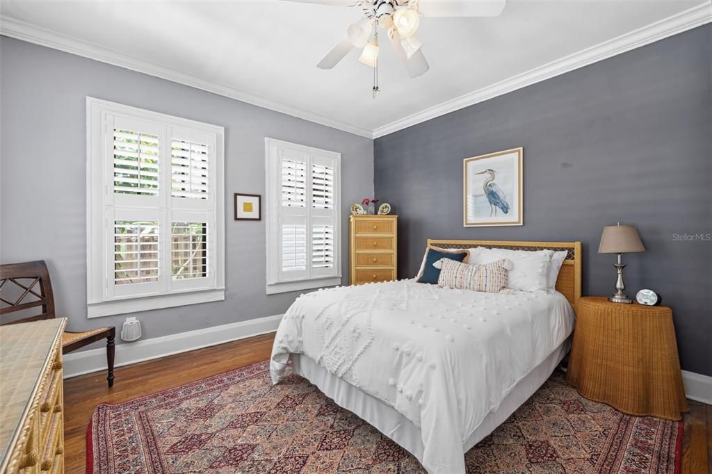 For Sale: $1,595,000 (3 beds, 3 baths, 2212 Square Feet)