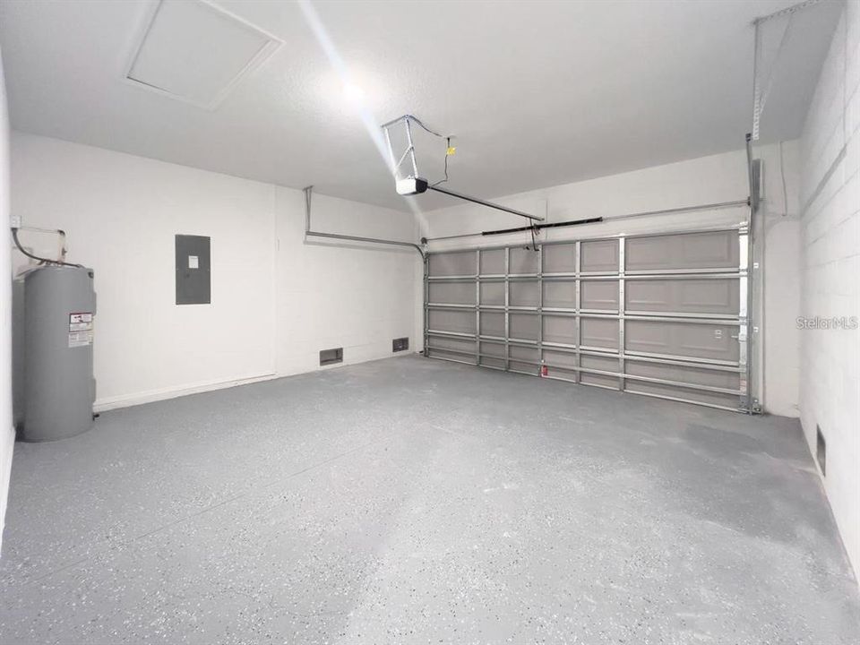 For Rent: $2,497 (4 beds, 2 baths, 1694 Square Feet)