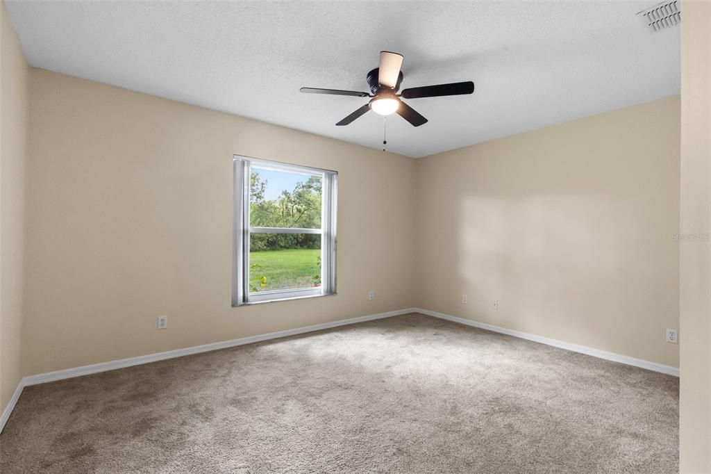 For Sale: $239,800 (2 beds, 2 baths, 1155 Square Feet)