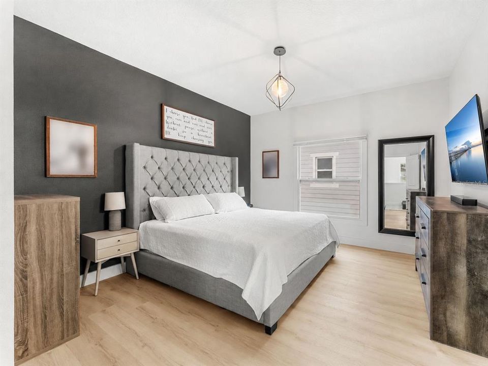 En Venta: $699,000 (3 camas, 2 baños, 1787 Pies cuadrados)