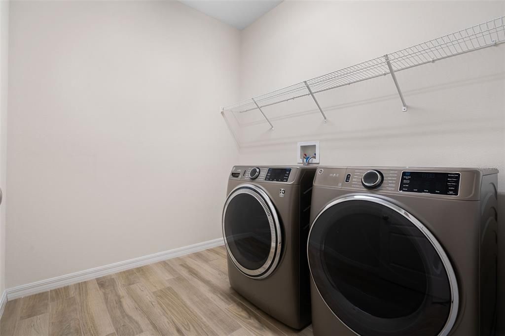В аренду: $3,000 (4 спален, 2 ванн, 2194 Квадратных фут)