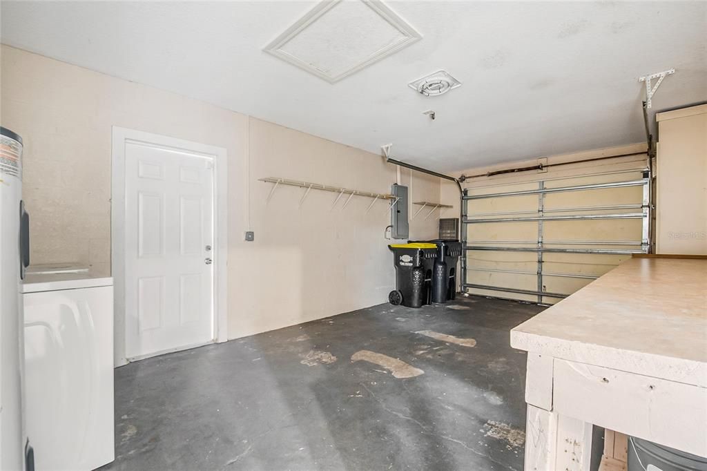 For Sale: $245,000 (3 beds, 2 baths, 1094 Square Feet)