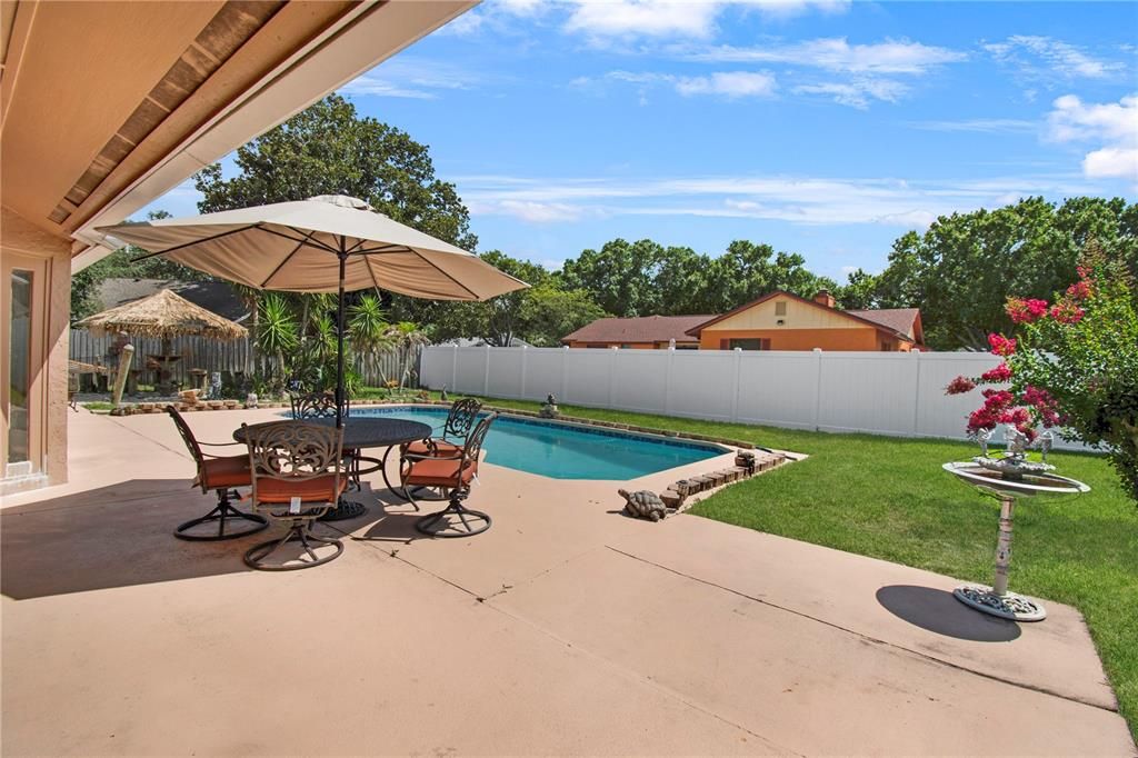 For Sale: $524,900 (3 beds, 2 baths, 1893 Square Feet)
